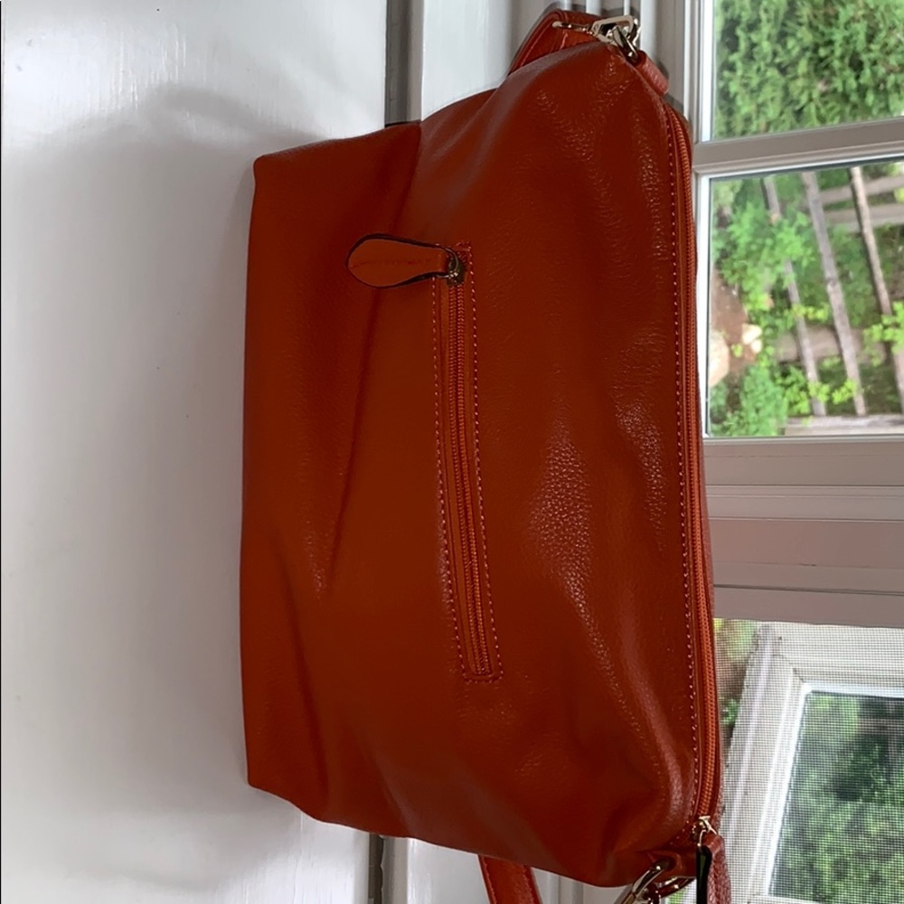 purse! - Picture 2 of 4
